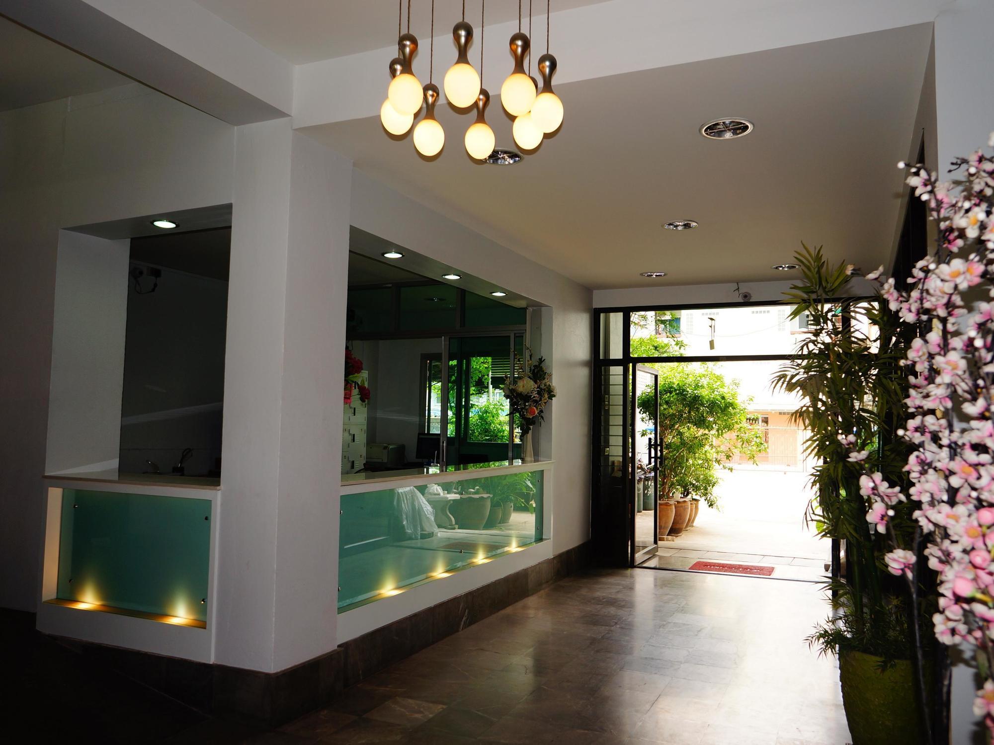 Baan Kaew Mansion Aparthotel Μπανγκόκ Εξωτερικό φωτογραφία